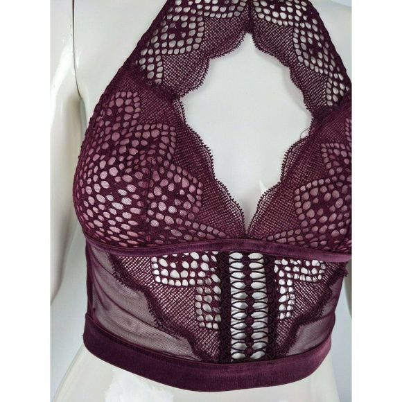 Victoria's Secret Super Sexy Bralette key hole lace halter top size XS purple - Picture 2 of 8